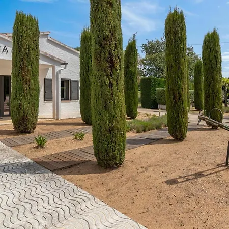 Aurora Villa